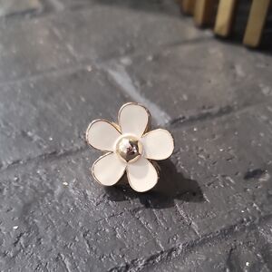 Marc Jacobs Gold and White Flower Brooch